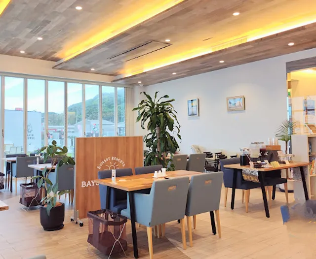 Cafe Restaurant LA MER BLEUE(ラ・メール・ブルー)