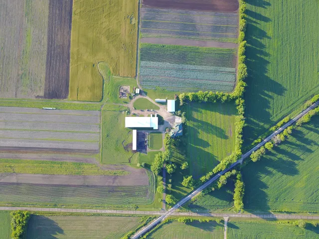 Green Barn Farm Market