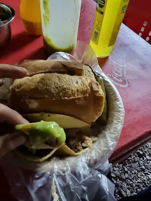 Tacos de lechón el Güero