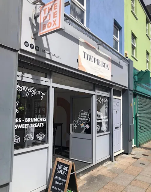 The Pie Box Cafe