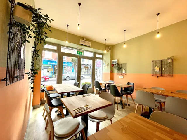 Riceberry Thai Kitchen