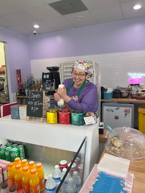 Lucy Lee's Confectionery