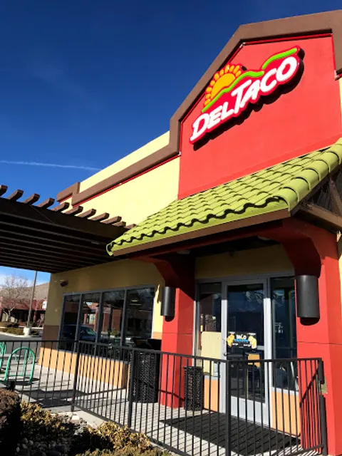 Del Taco