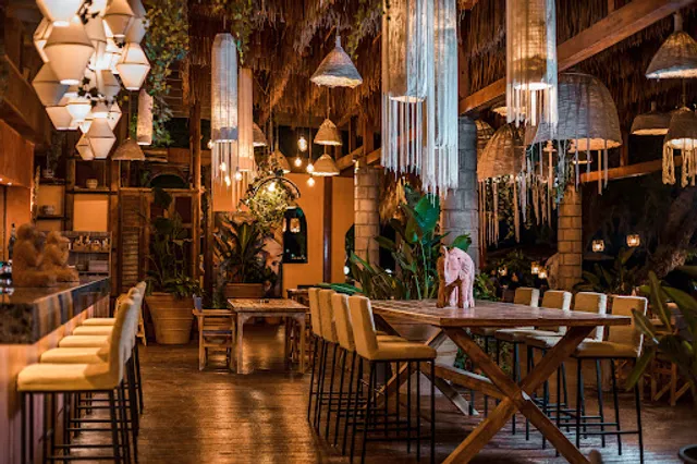 Galazio Restaurant & Beach Bar