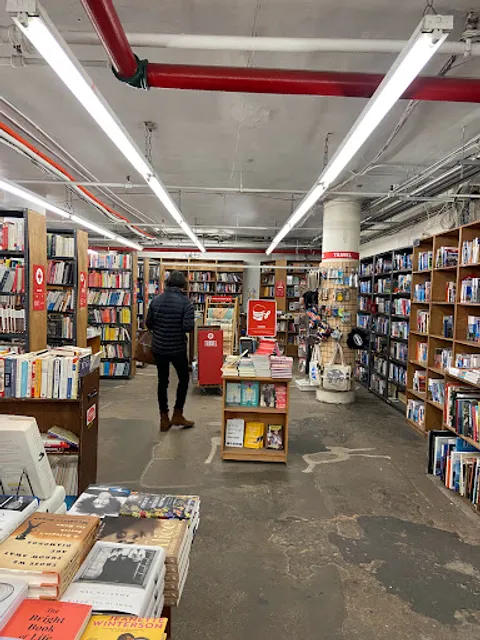 Strand Book Store