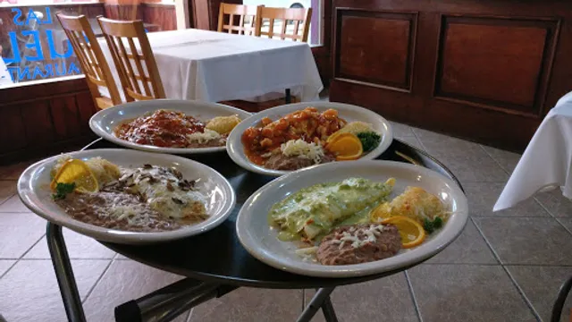 Las Cazuelitas Restaurant Bar