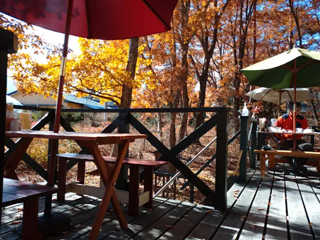 カフェ森のガーデンかんな