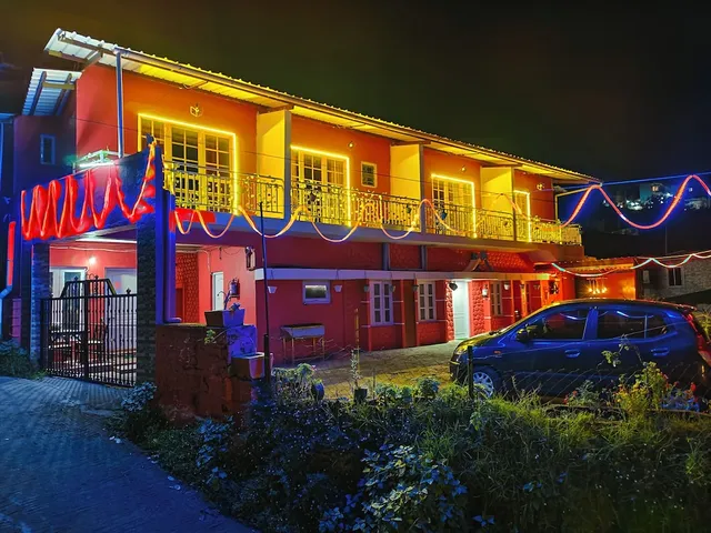 Mist Cottage & Home Stay