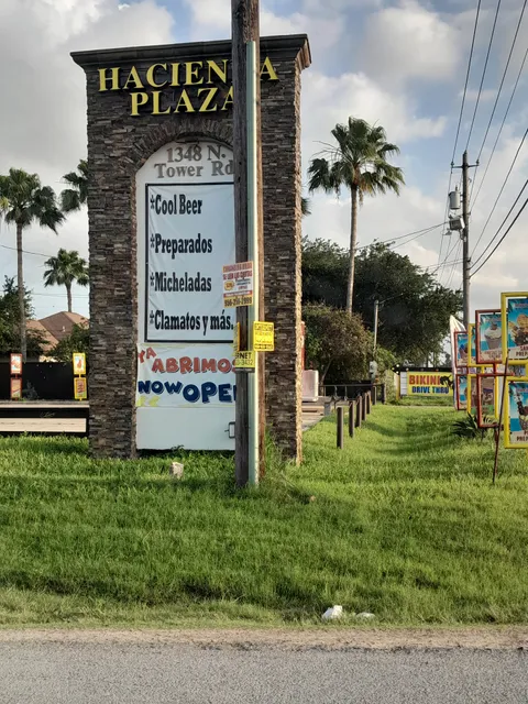 Hacienda Plaza