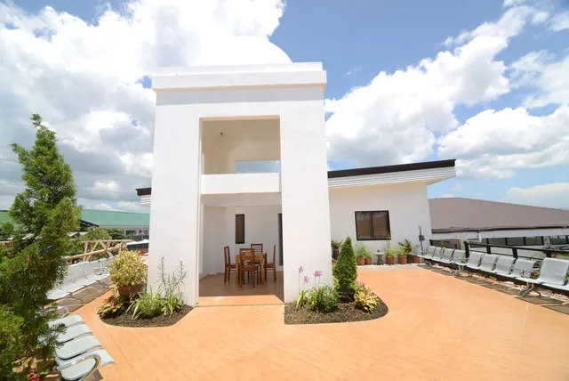 Discover Boracay Hotel and Spa