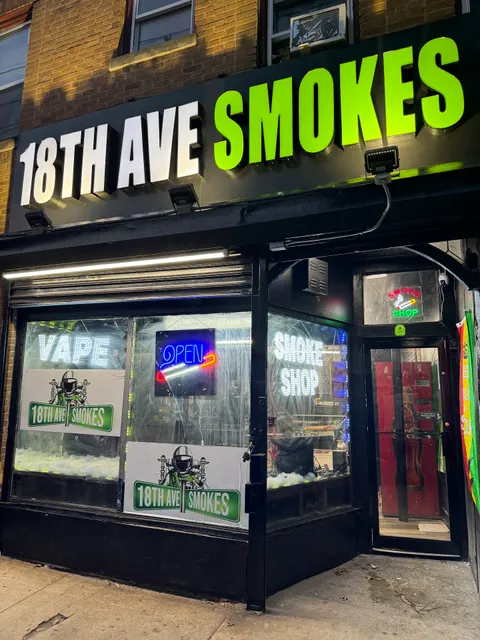 18TH AVE Smokes