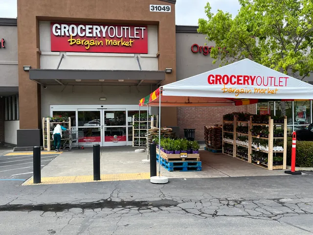 Grocery Outlet