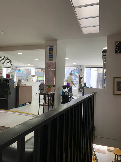 Cafe cafe - Peluqueria