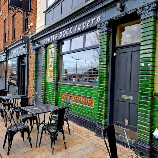 Humber Dock Bar & Grill