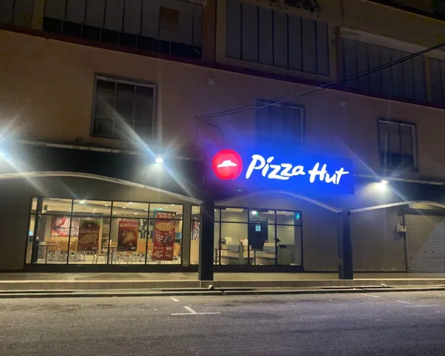 Pizza Hut Restaurant Sitiawan