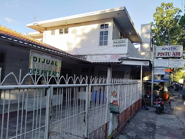 Sate Babi Ko Encung Pintu Air