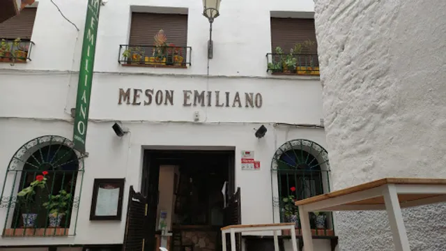Mesón Emiliano
