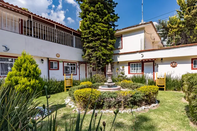 Ayenda Meson del Rio