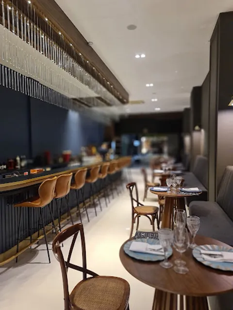 Gui Olivier Lounge Wine Bar