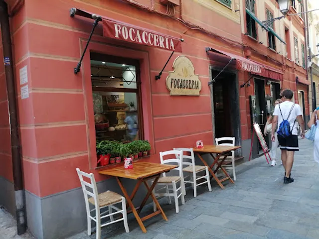 Focacceria Henry - La Vesuviana