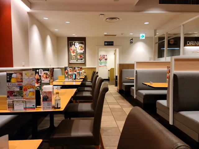 ガスト 白馬店