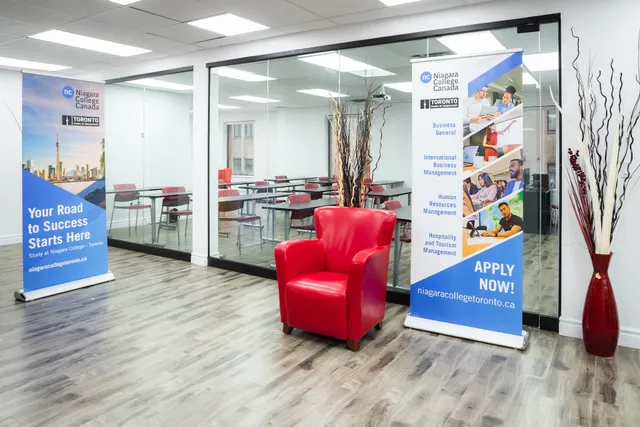 Niagara College – Toronto 22 College St. Campus