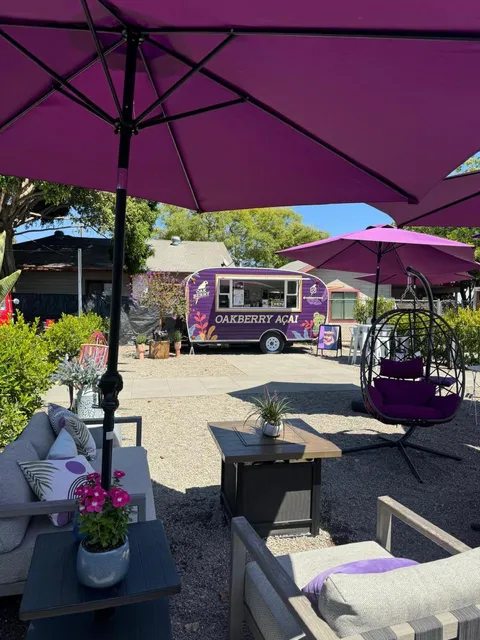 Oakberry Acai Bowls Food Truck | Santa Barbara