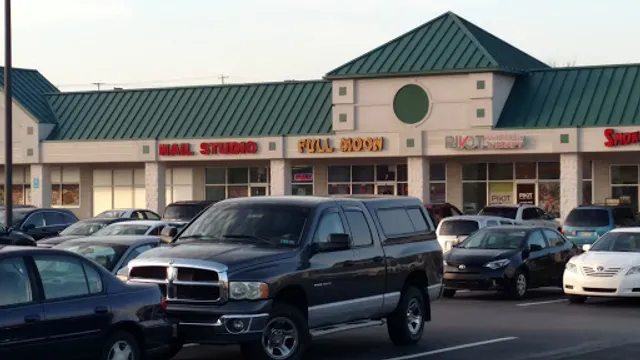 Full Moon Japanese Restaurant