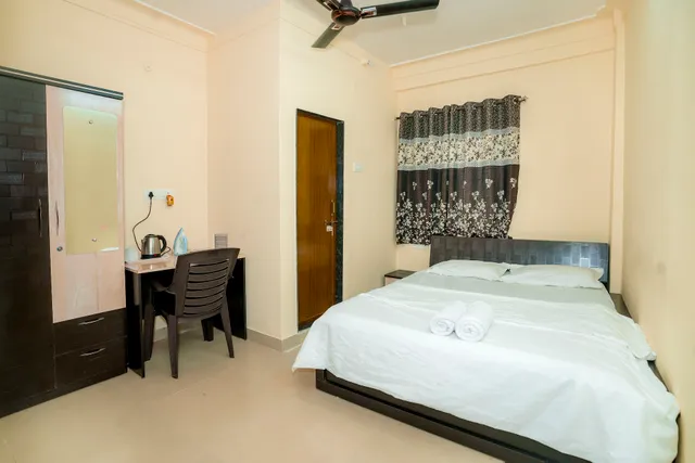 Paradise Homestay - Lodging and Boarding in Pune