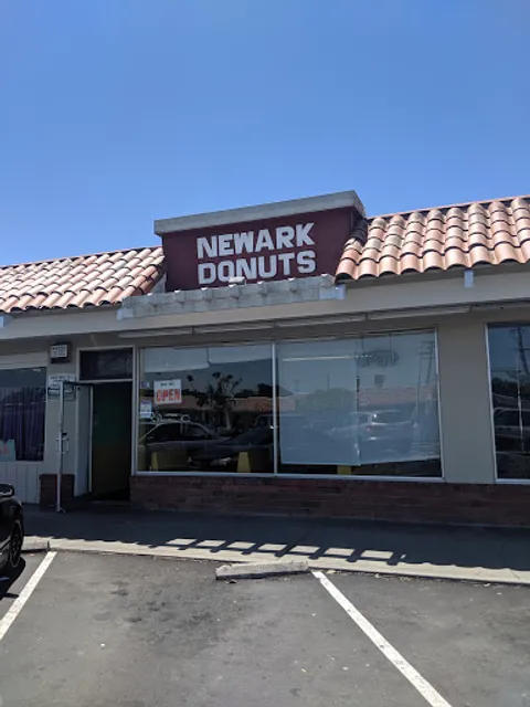 Newark Donuts