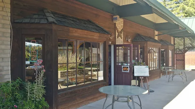 Thai Heart Restaurant