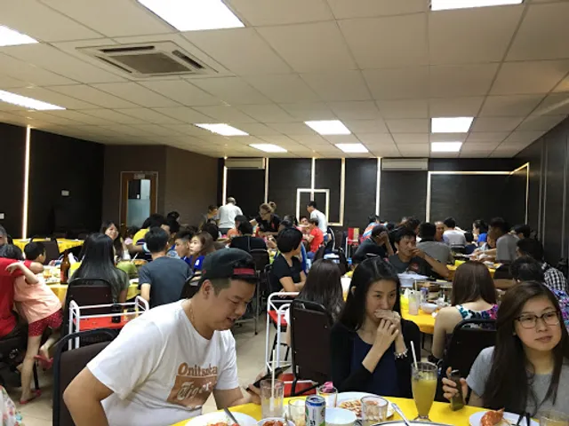 Restoran Twelve Road