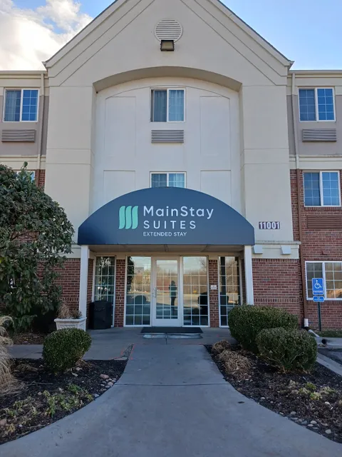 MainStay Suites Kansas City Overland Park