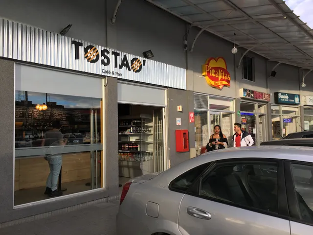 TOSTAO' Café y PAN - Colombia Calle 184