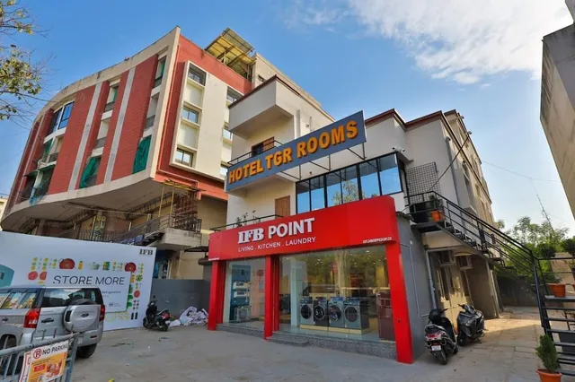 HOTEL TGR (The Grand Radiance)