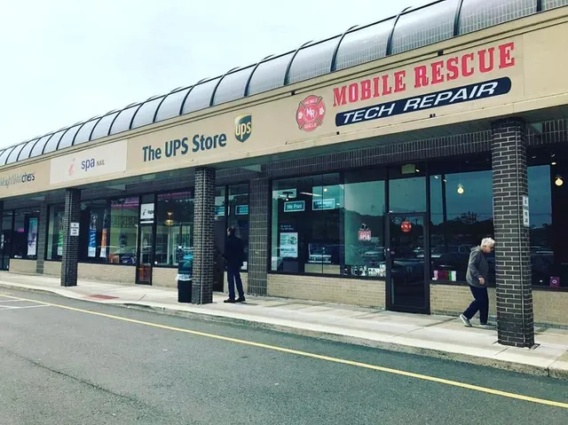 The Tech Team - Phone & Computer Repairs Milford / Orange / West Haven