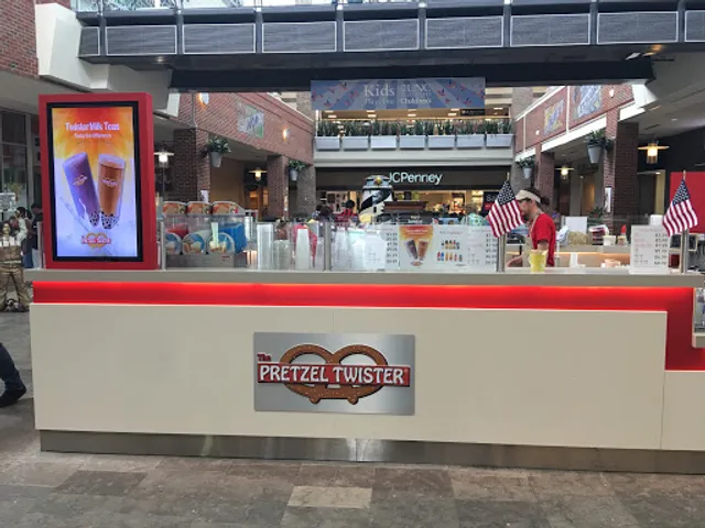 Pretzel Twister