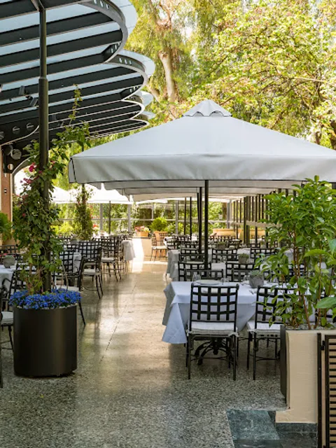 Papaioannou Restaurant Kifissia