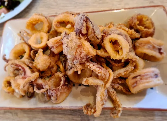 Μπακαλόγατος