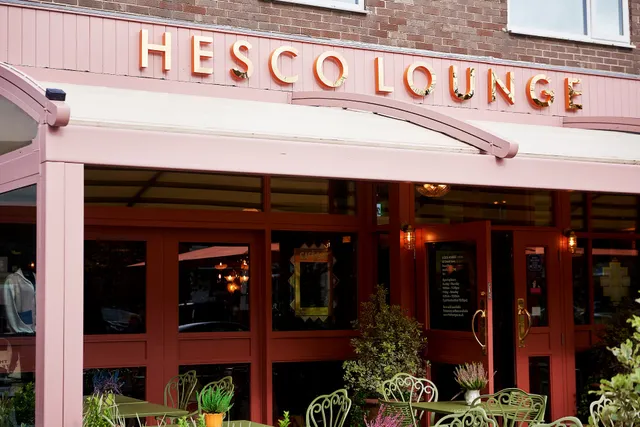 Hesco Lounge