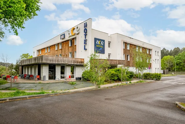 ACE Hôtel Bordeaux Cestas