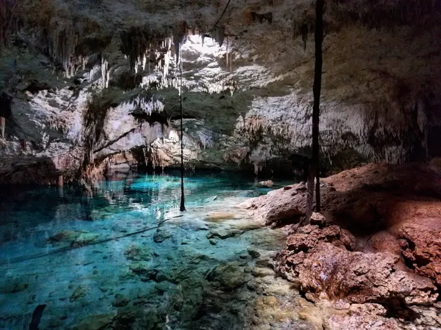 Cenote Taak Bi Ha
