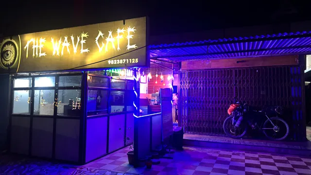 The Wave Cafe & Barista Training Center
