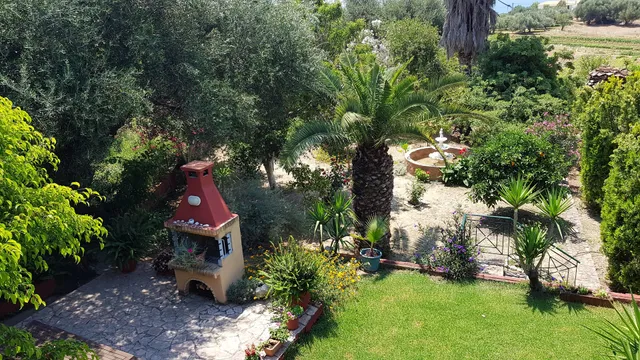 Anastasis Apartments