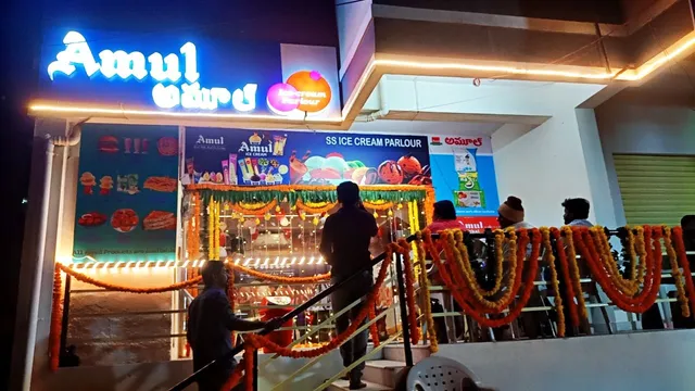 Amul Ice cream Parlour Kukatpally