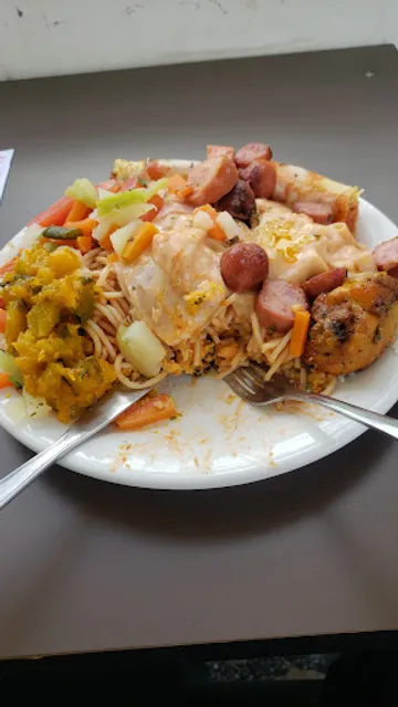 Pinholli Restaurante