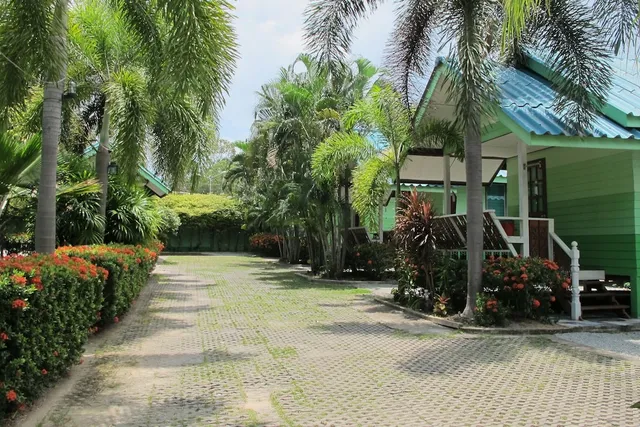 กรีนรีสอร์ท แหลมฉบัง