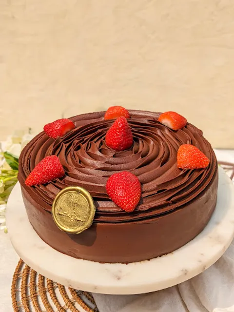 VANILLA BEANS - Gourmet Cakes, Desserts & Hampers