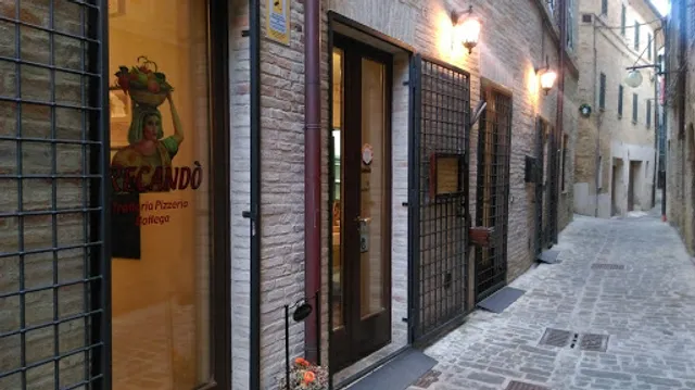 Trattoria Pizzeria Bottega Frecandò