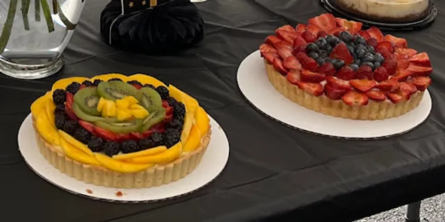 Maggie & Molly's Bakery